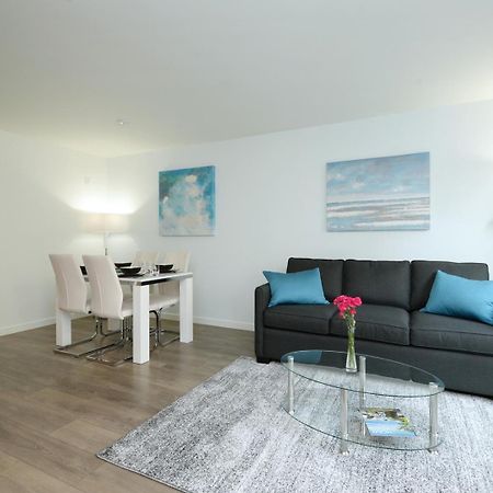 Gorgeous Old Town Condo With Patio And Parking! ビクトリア エクステリア 写真